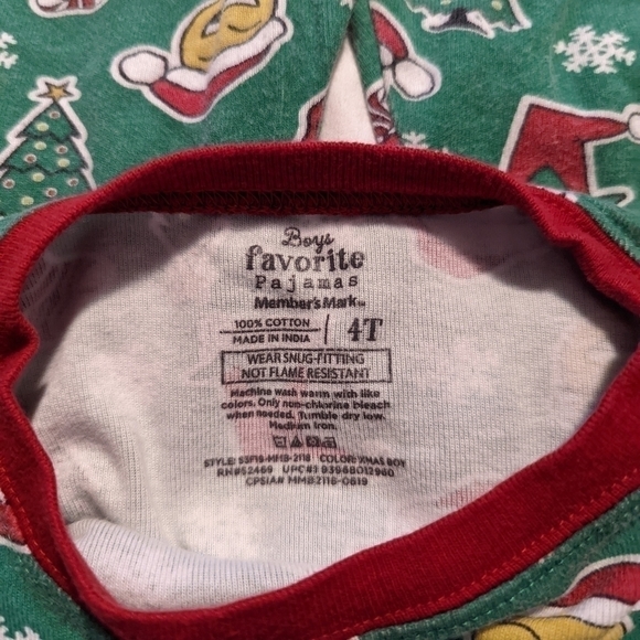 𝅺4T Boys Christmas Emoji 2 PC pajamas - Picture 3 of 3